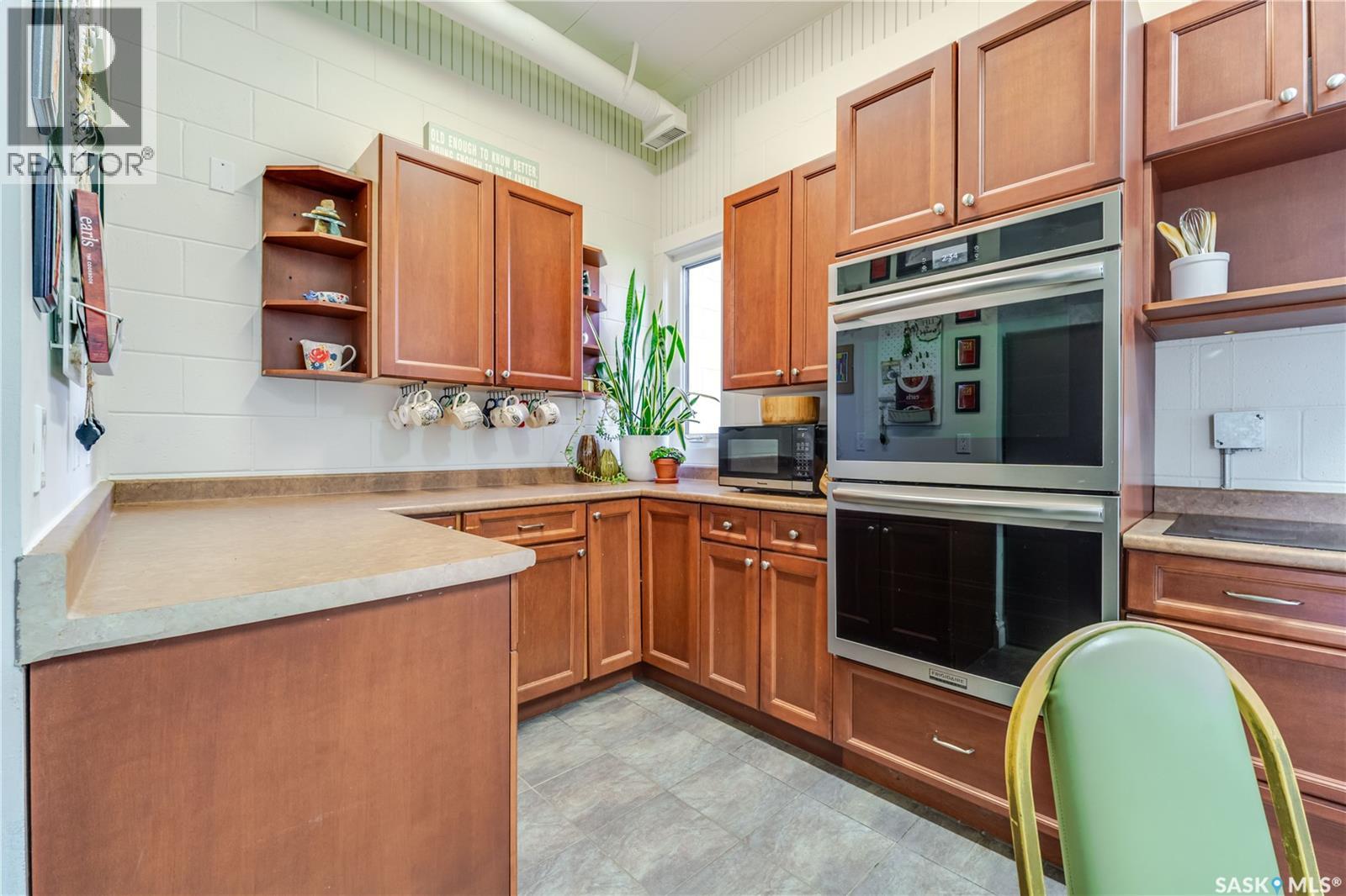 501 Railway Avenue Property Photo 16