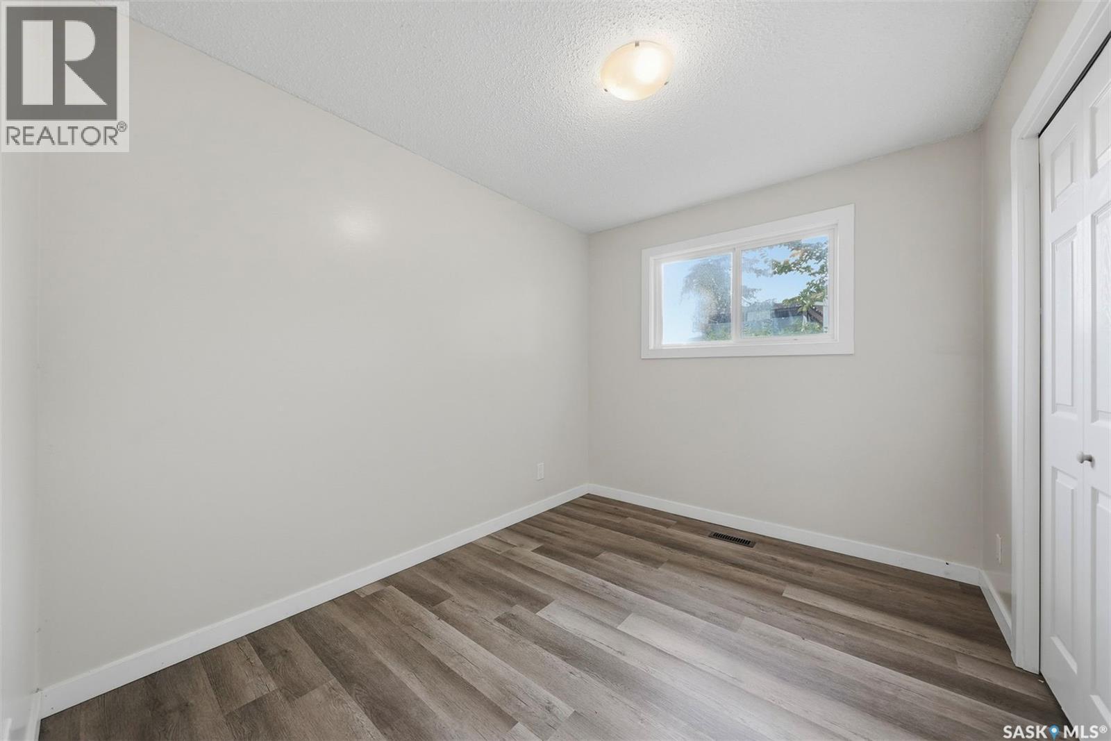 3817 Diefenbaker Drive Property Photo 12