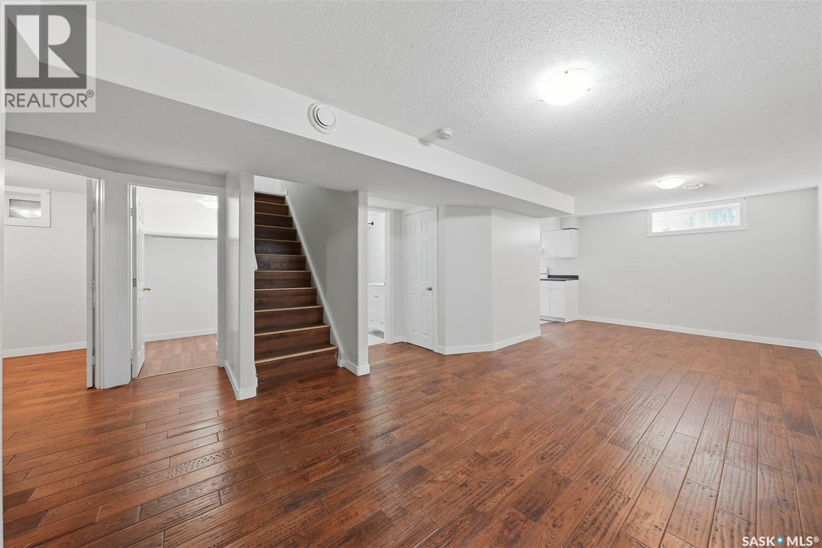 3817 Diefenbaker Drive Property Photo 19