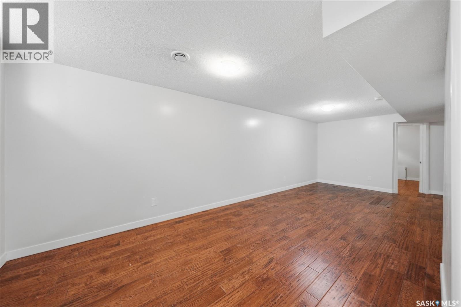 3817 Diefenbaker Drive Property Photo 20