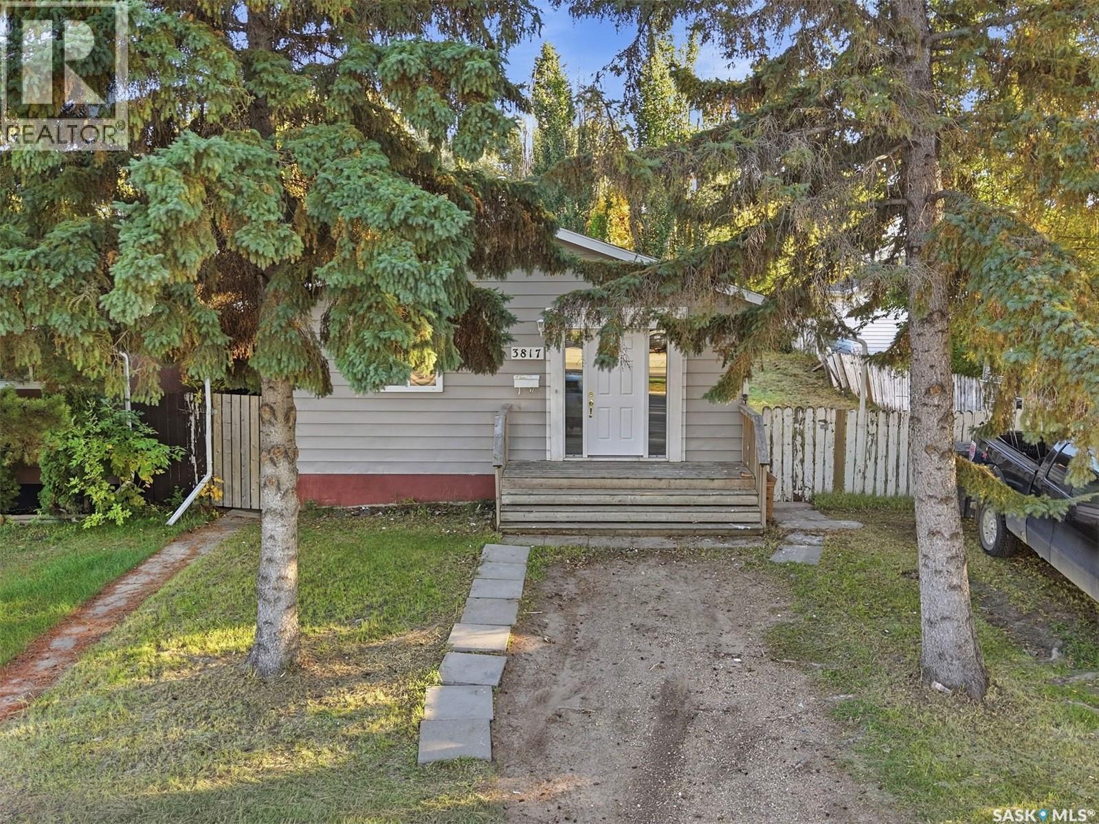 3817 Diefenbaker Drive Property Photo 31