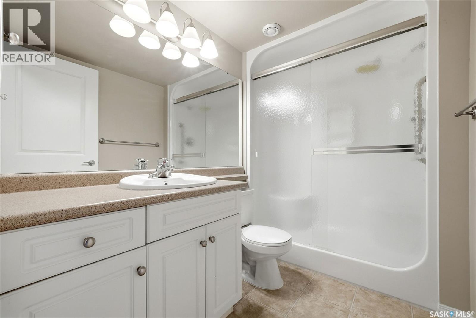 342 3605 Albert Street Property Photo 16