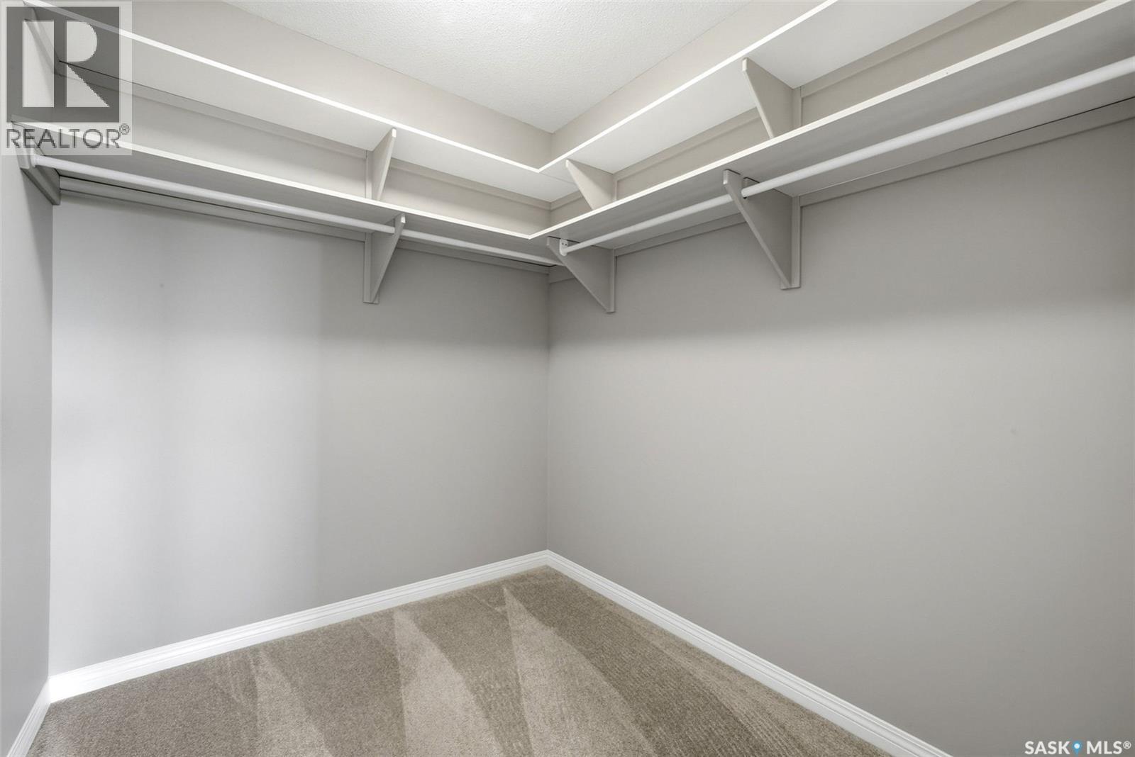 342 3605 Albert Street Property Photo 17