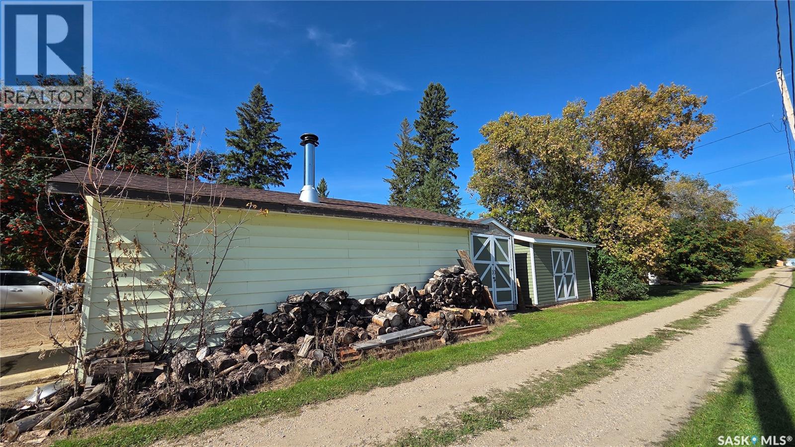 326 4th Street Property Photo 5