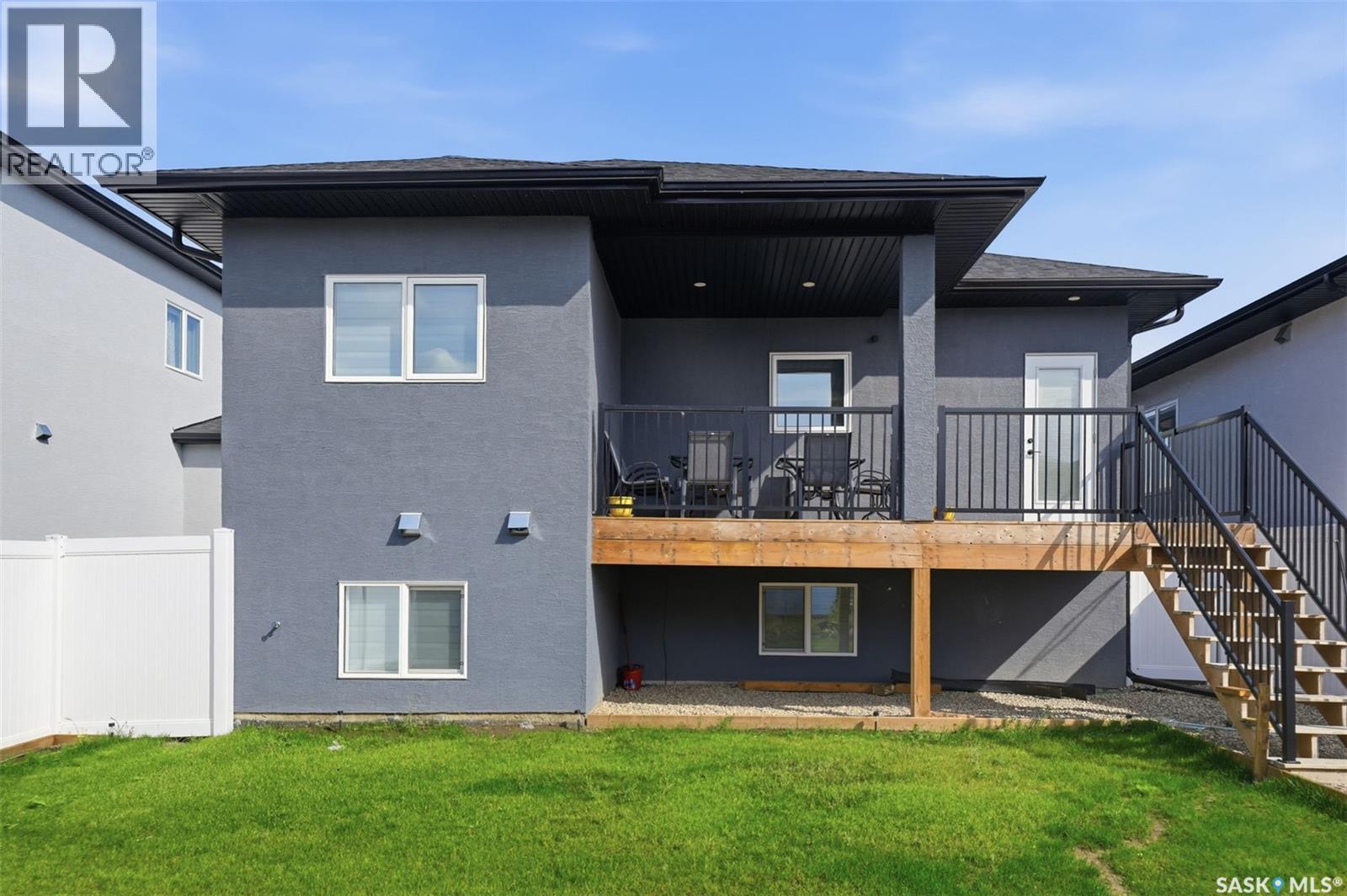 183 Mazurek Crescent Property Photo 37