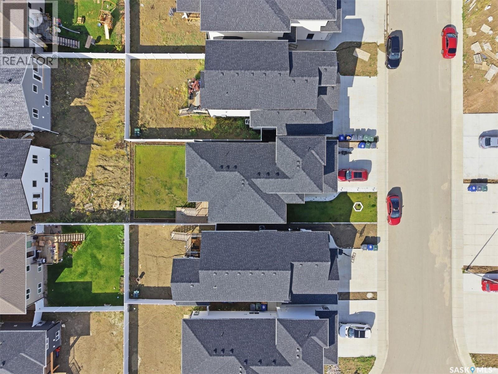 183 Mazurek Crescent Property Photo 47