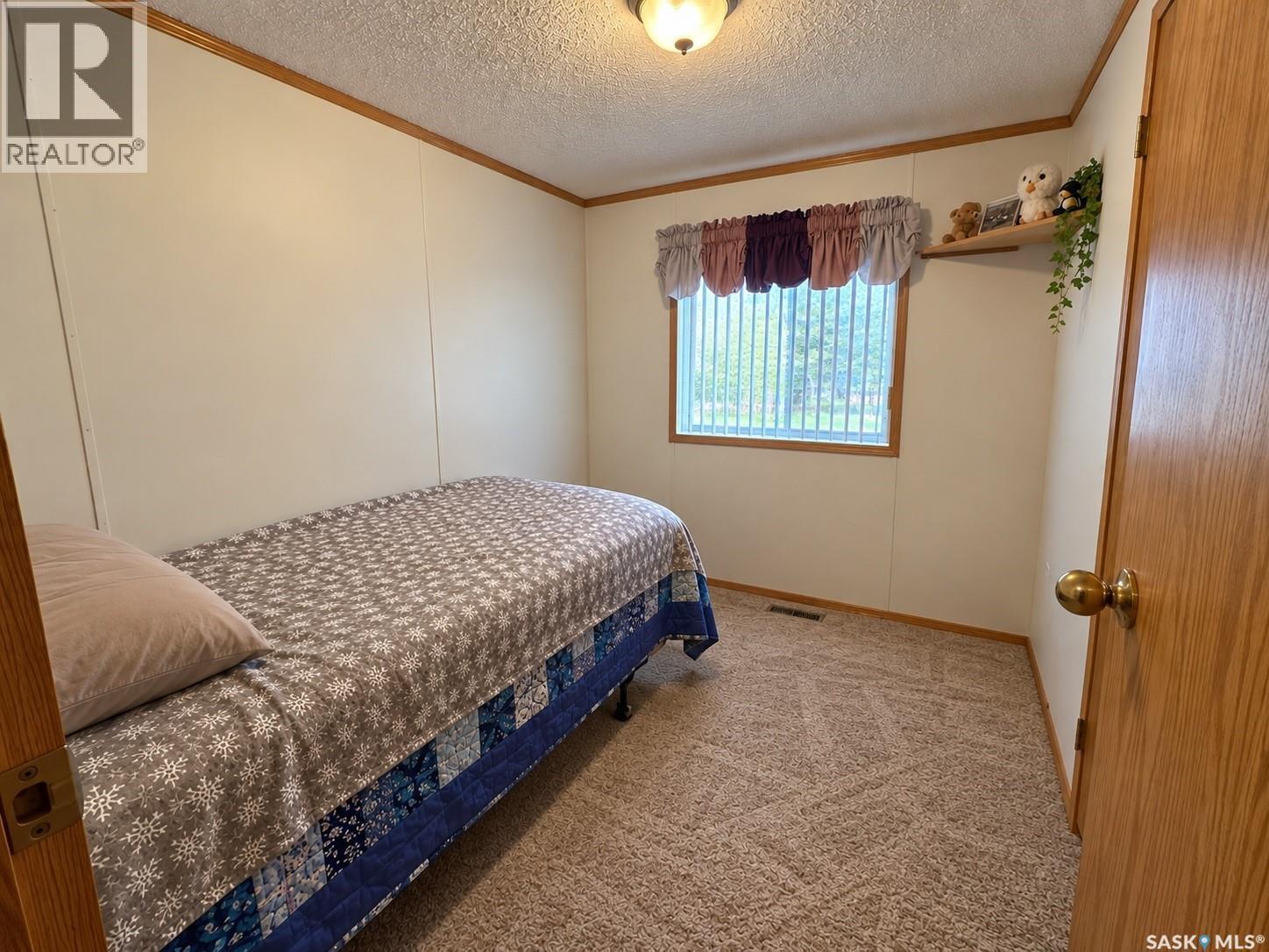 518 March Avenue E Property Photo 9
