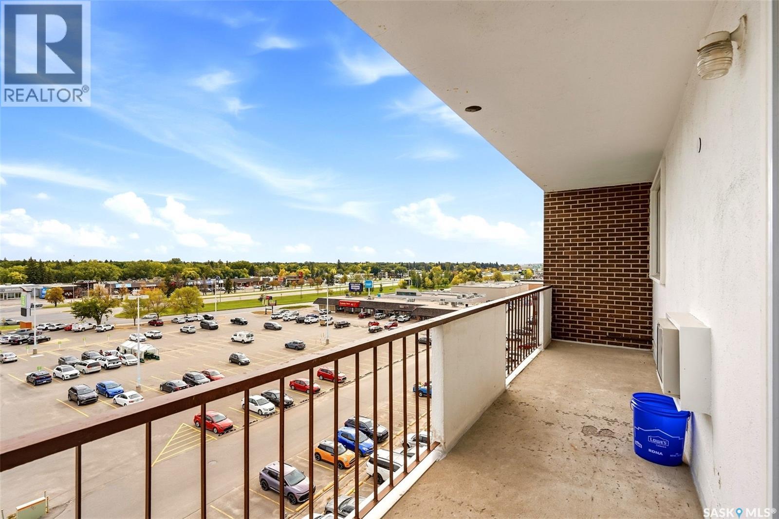 605 4545 Rae Street Property Photo 15