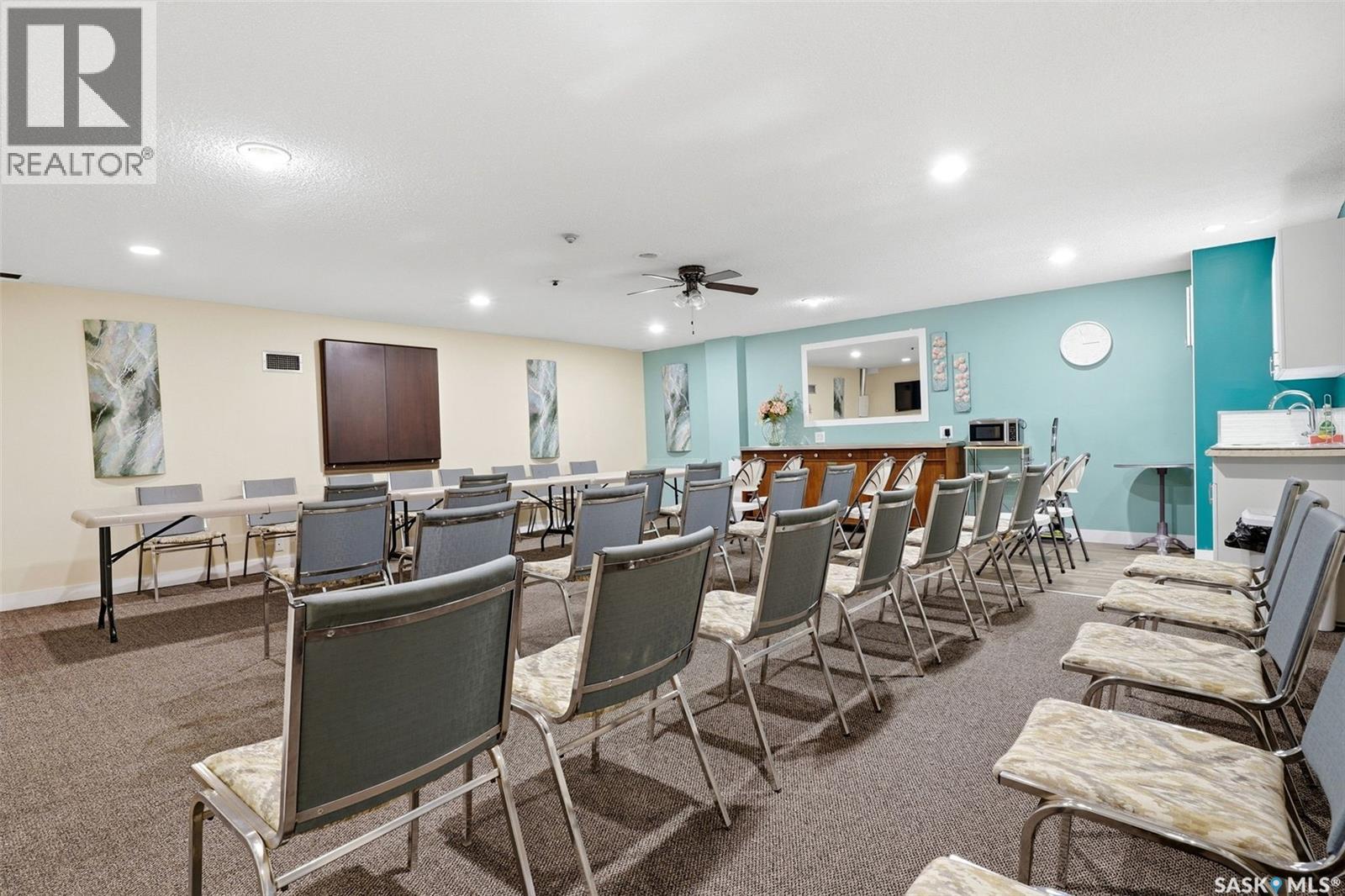 605 4545 Rae Street Property Photo 21