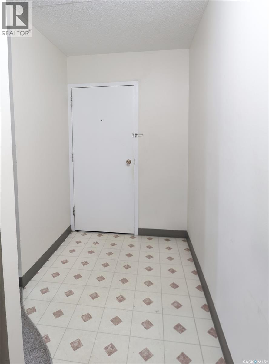 13 51 Centennial Street Property Photo 1