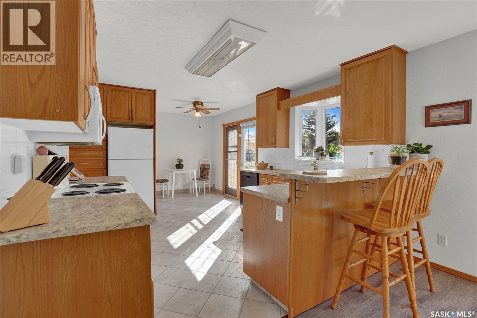 35 Litzenberger Crescent Property Photo 8