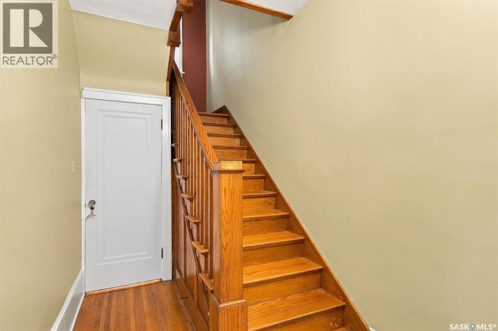 617 7th Avenue N Property Photo 17