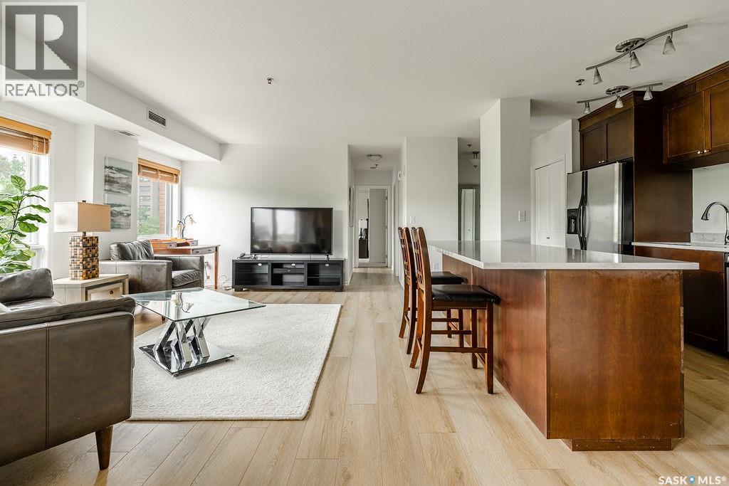 409 902 Spadina Crescent E Property Photo 3