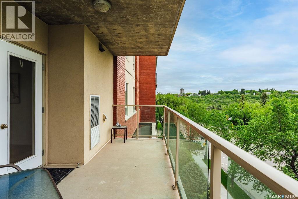 409 902 Spadina Crescent E Property Photo 33