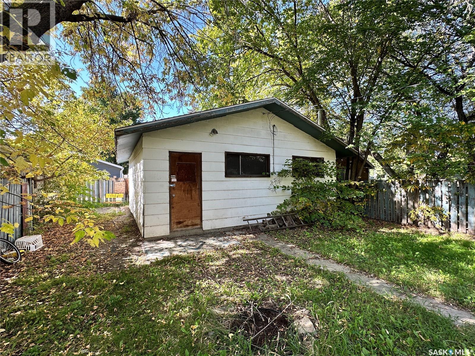 433 I Avenue S Property Photo 3