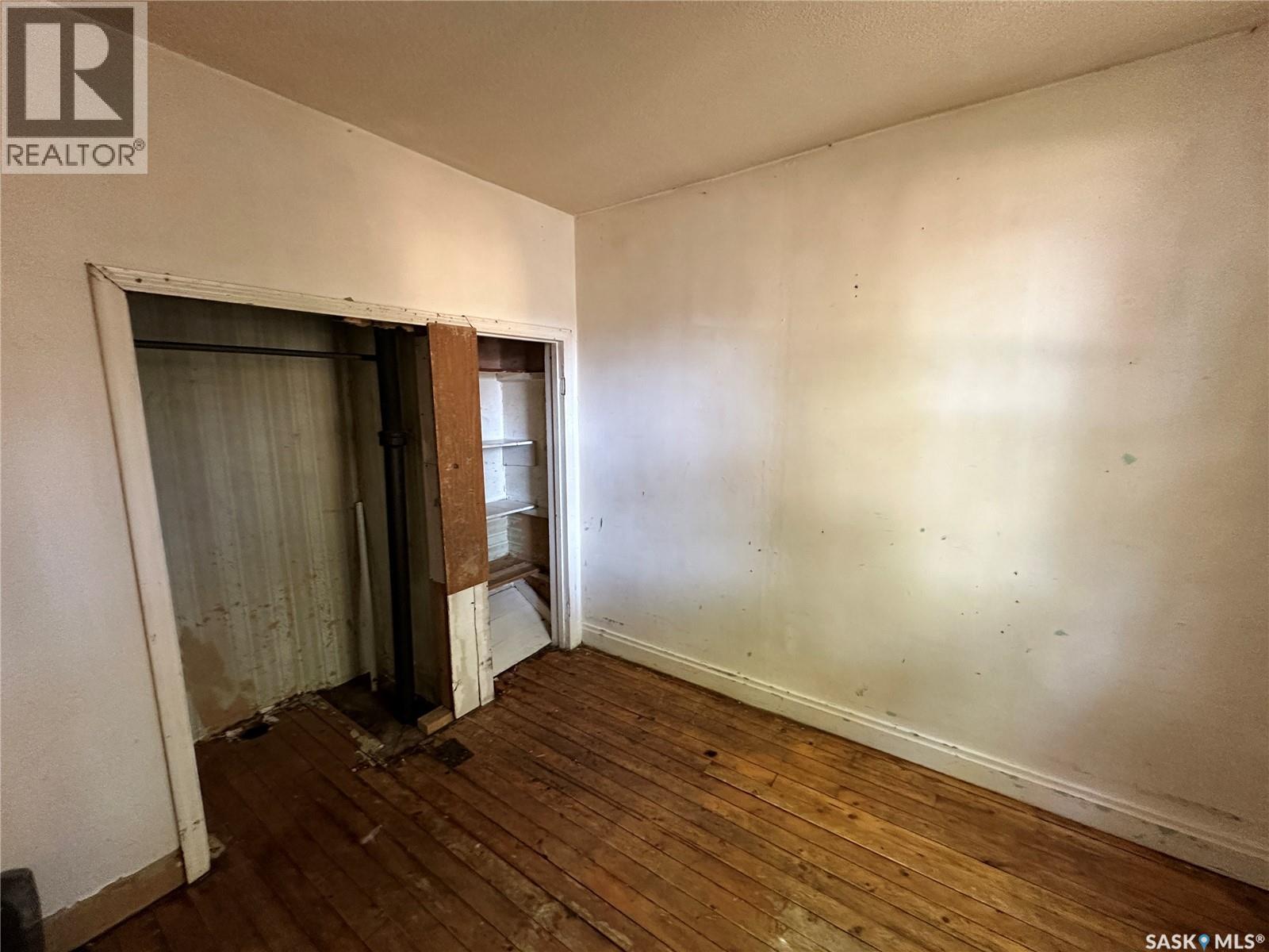433 I Avenue S Property Photo 12