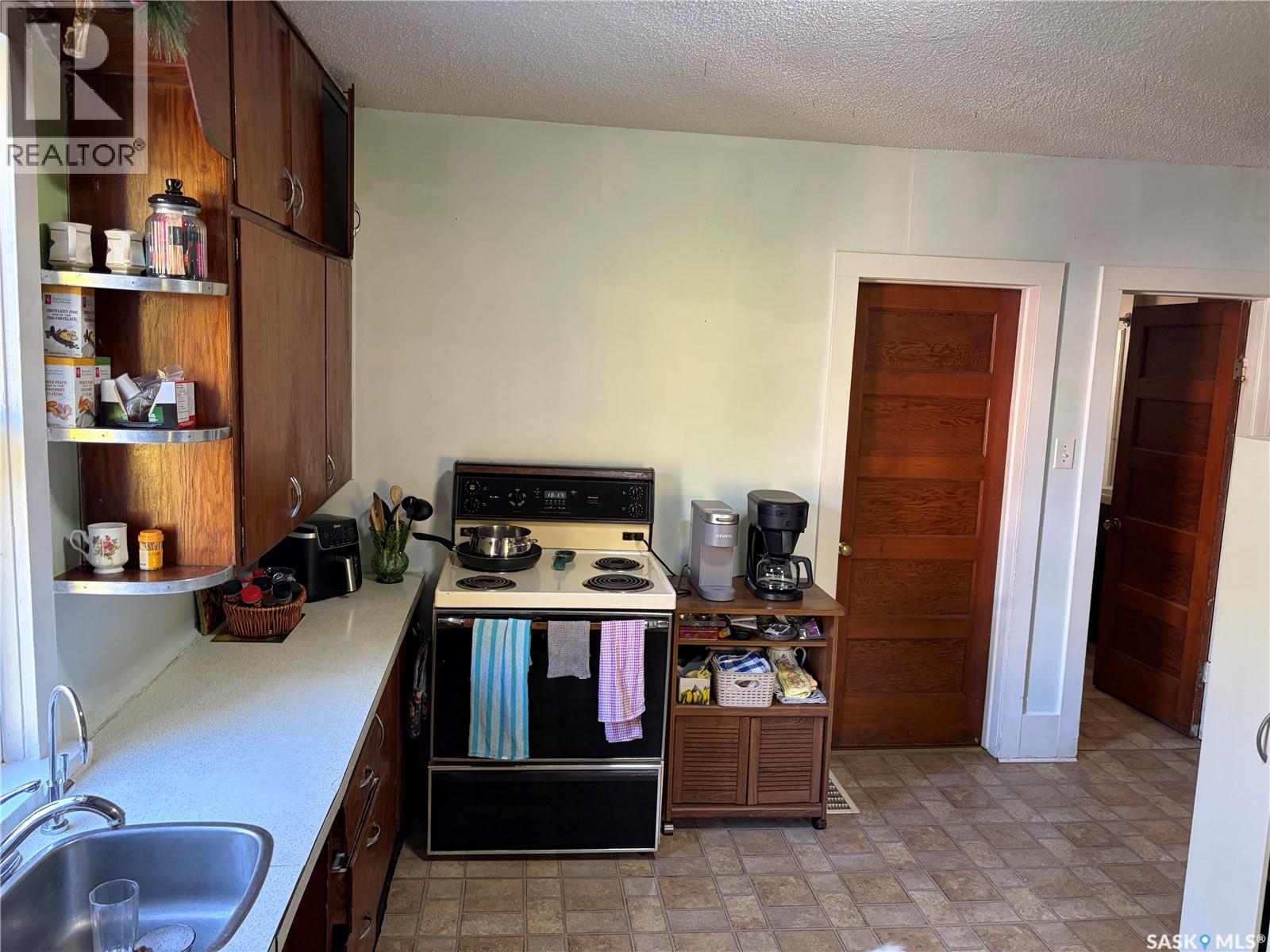 417 3rd Avenue Property Photo 8