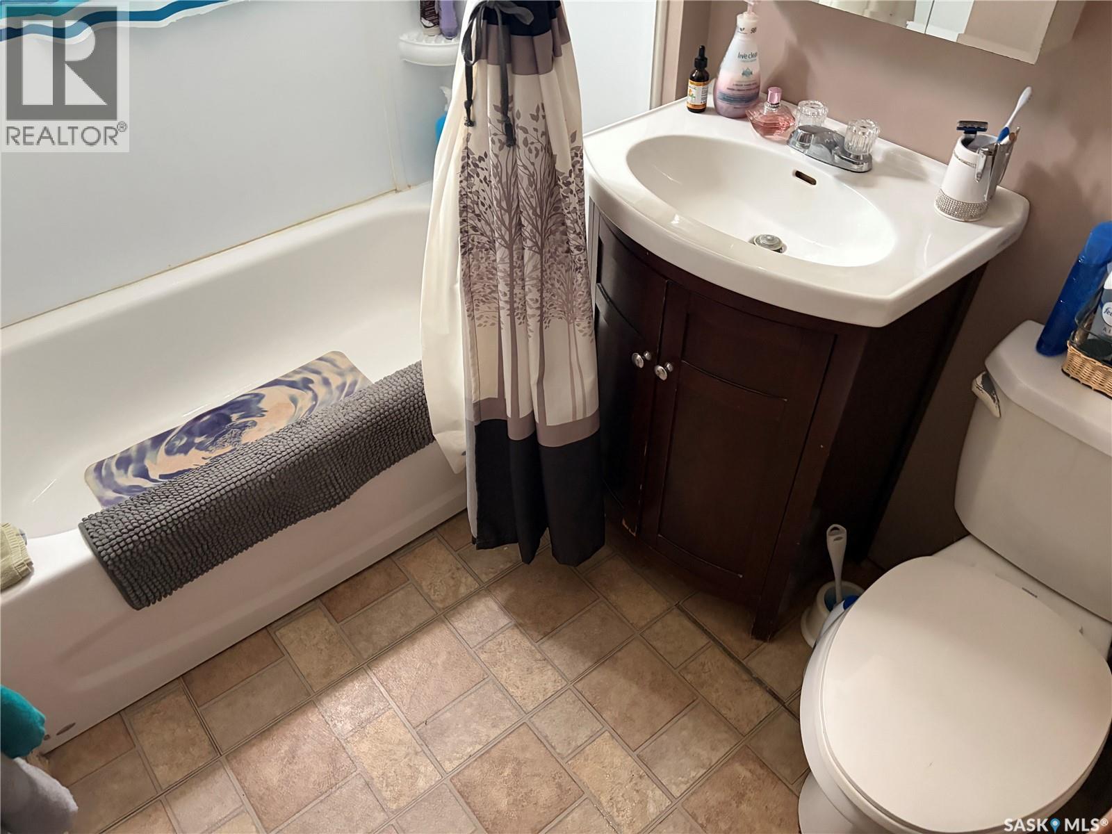 417 3rd Avenue Property Photo 18