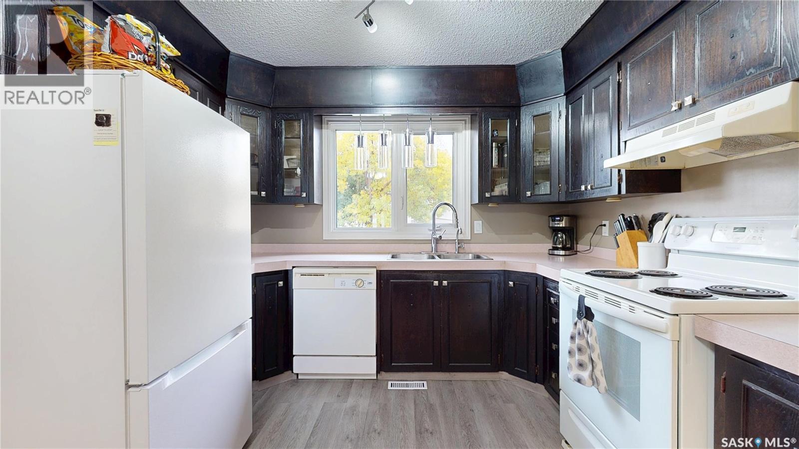 255 Litzenberger Crescent Property Photo 11
