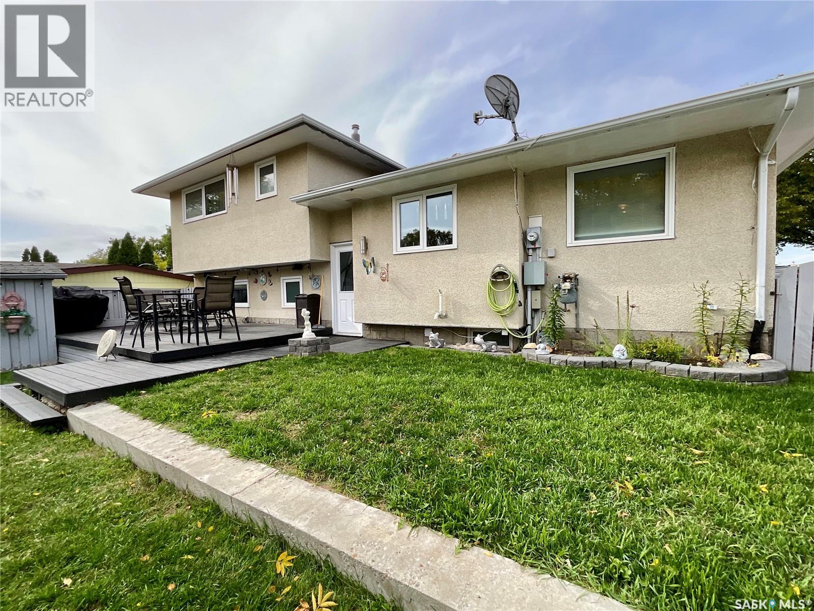 255 Litzenberger Crescent Property Photo 47
