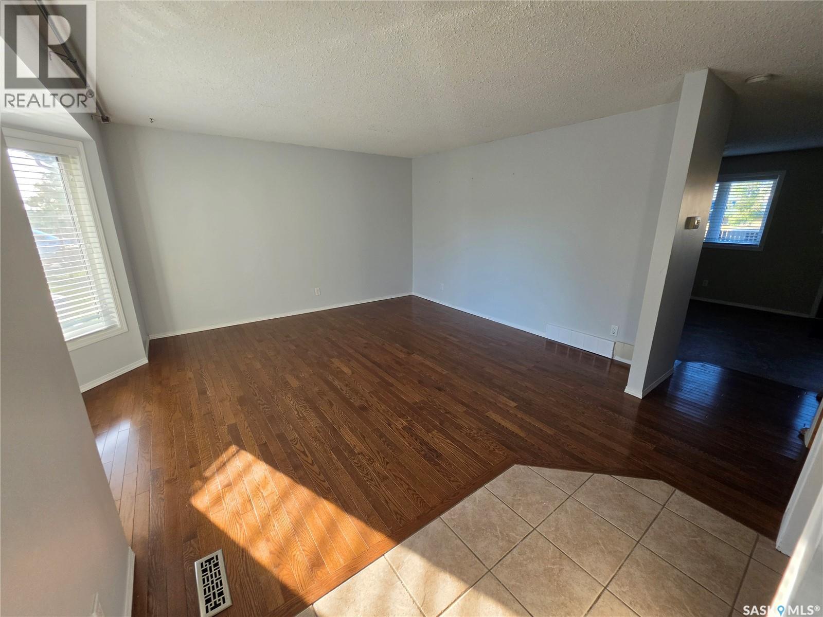 9 Stack Crescent Property Photo 2
