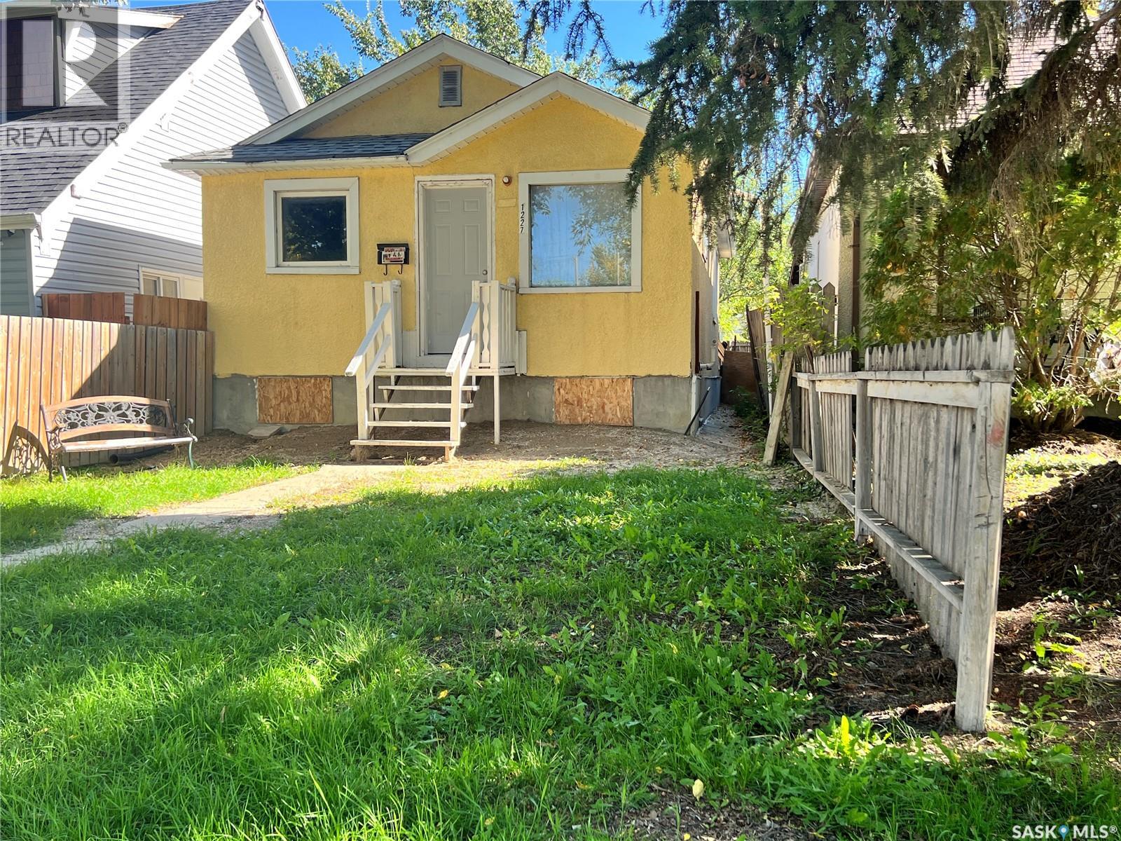 1227 Wascana Street Property Photo 1