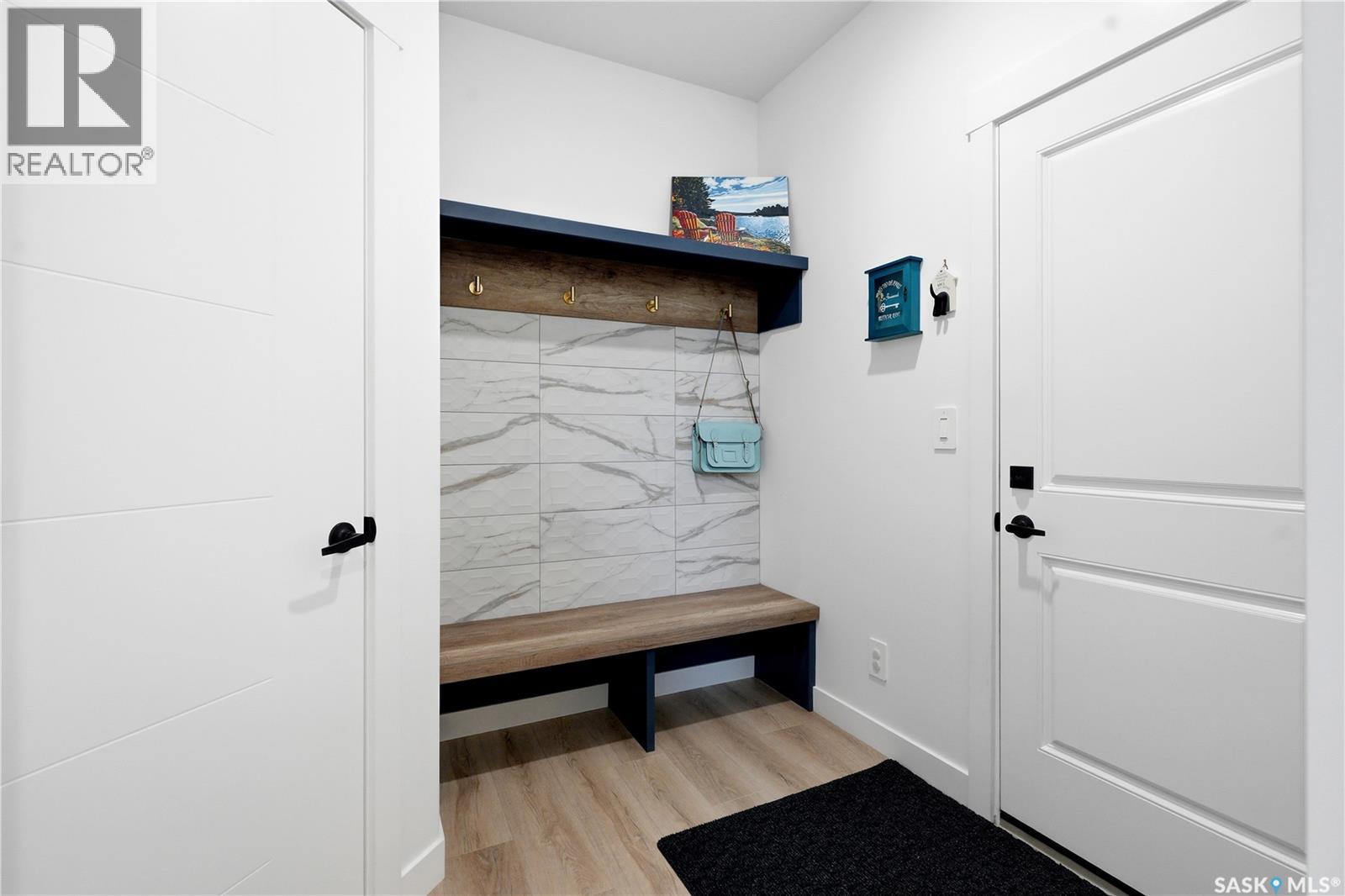302 Chelsom Manor Property Photo 15
