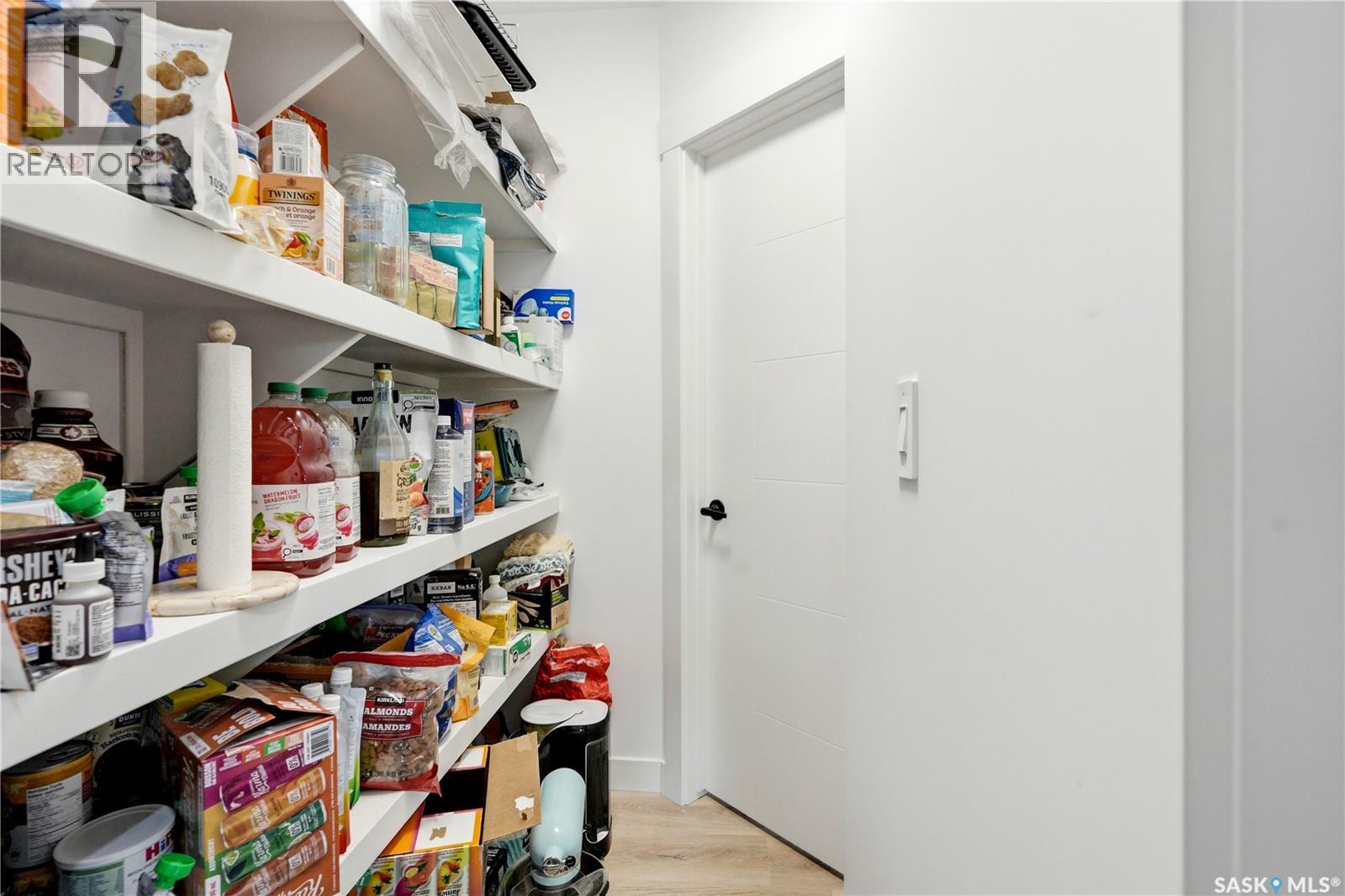 302 Chelsom Manor Property Photo 16