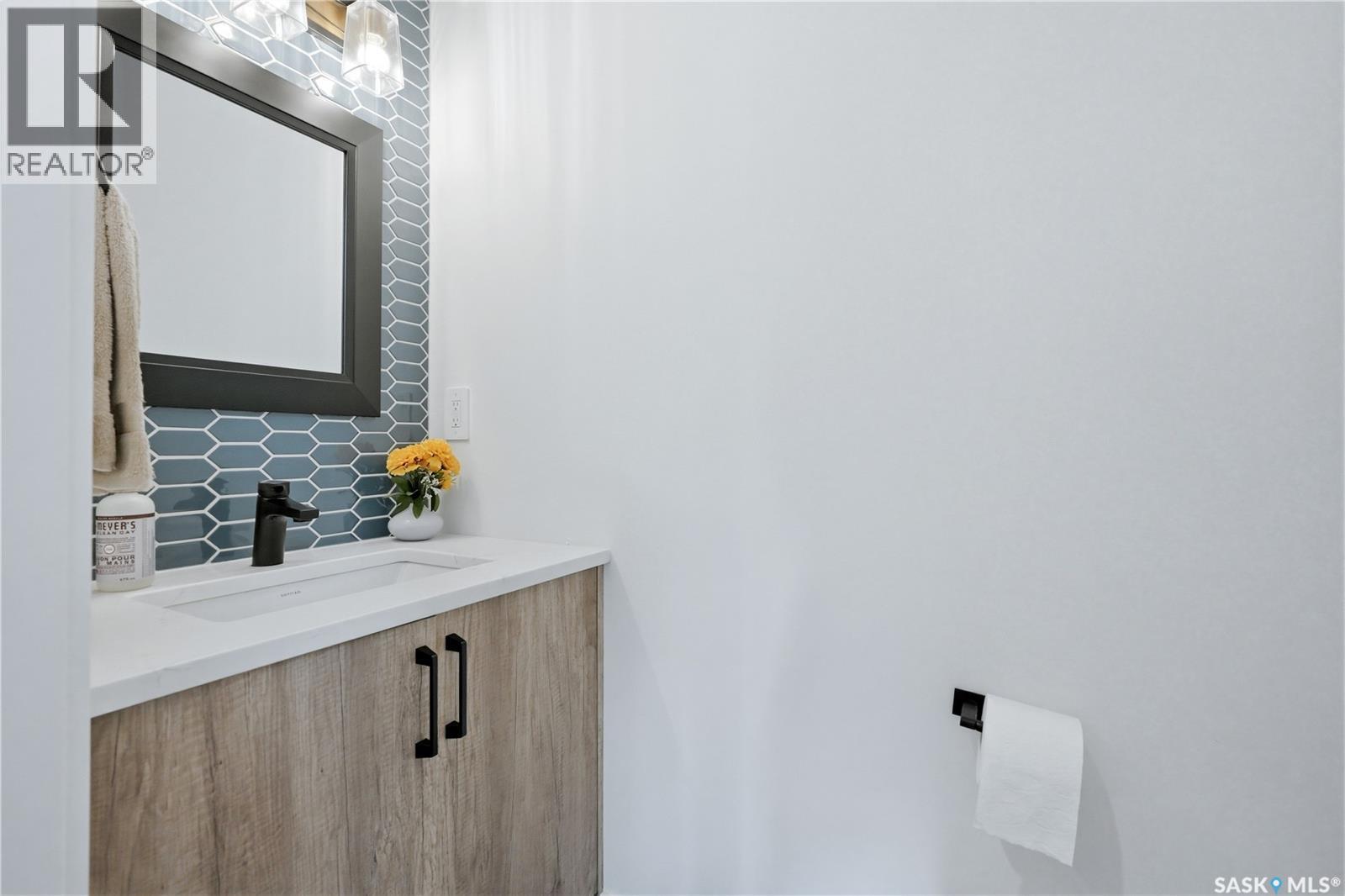 302 Chelsom Manor Property Photo 18