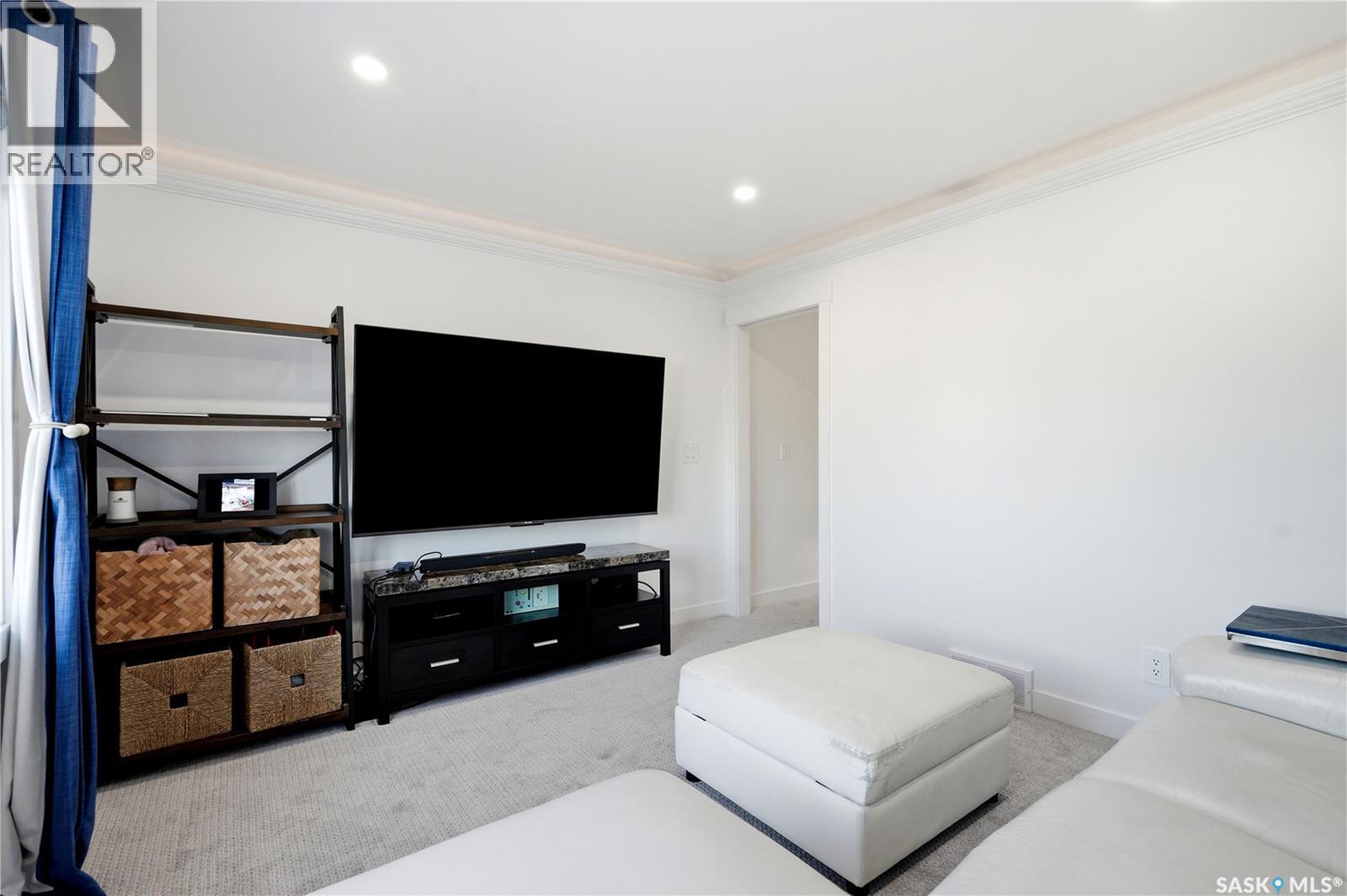 302 Chelsom Manor Property Photo 31