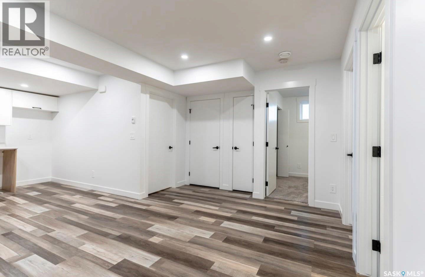 302 Chelsom Manor Property Photo 36