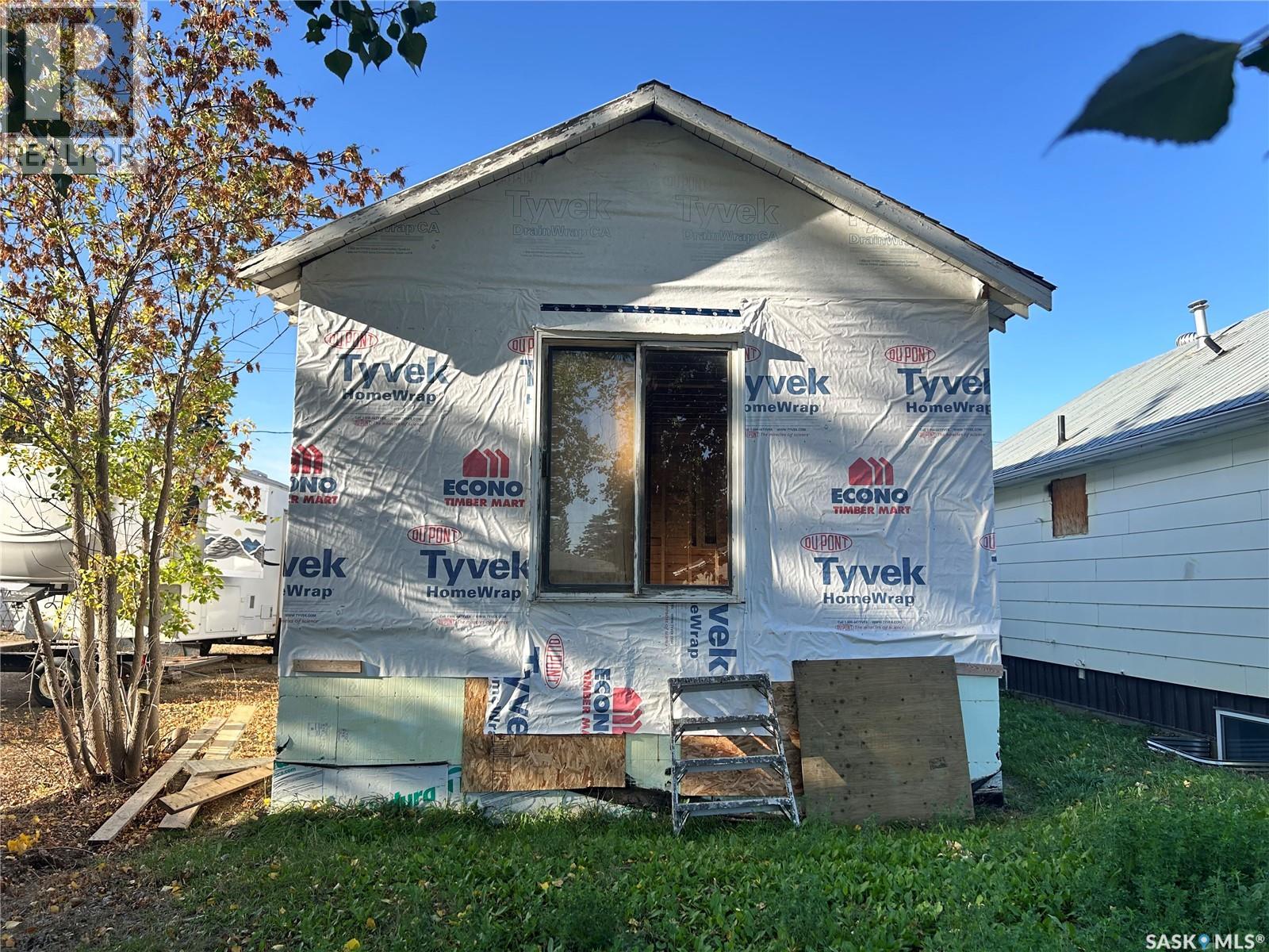 355 Bellamy Avenue Property Photo 2