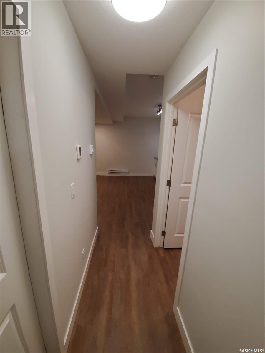 447 Eaton Lane Property Photo 21