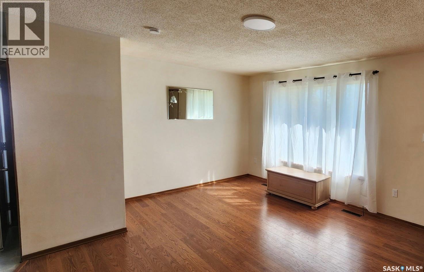 605 Hall Street Property Photo 11