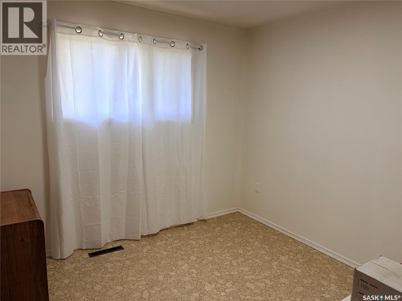 605 Hall Street Property Photo 18