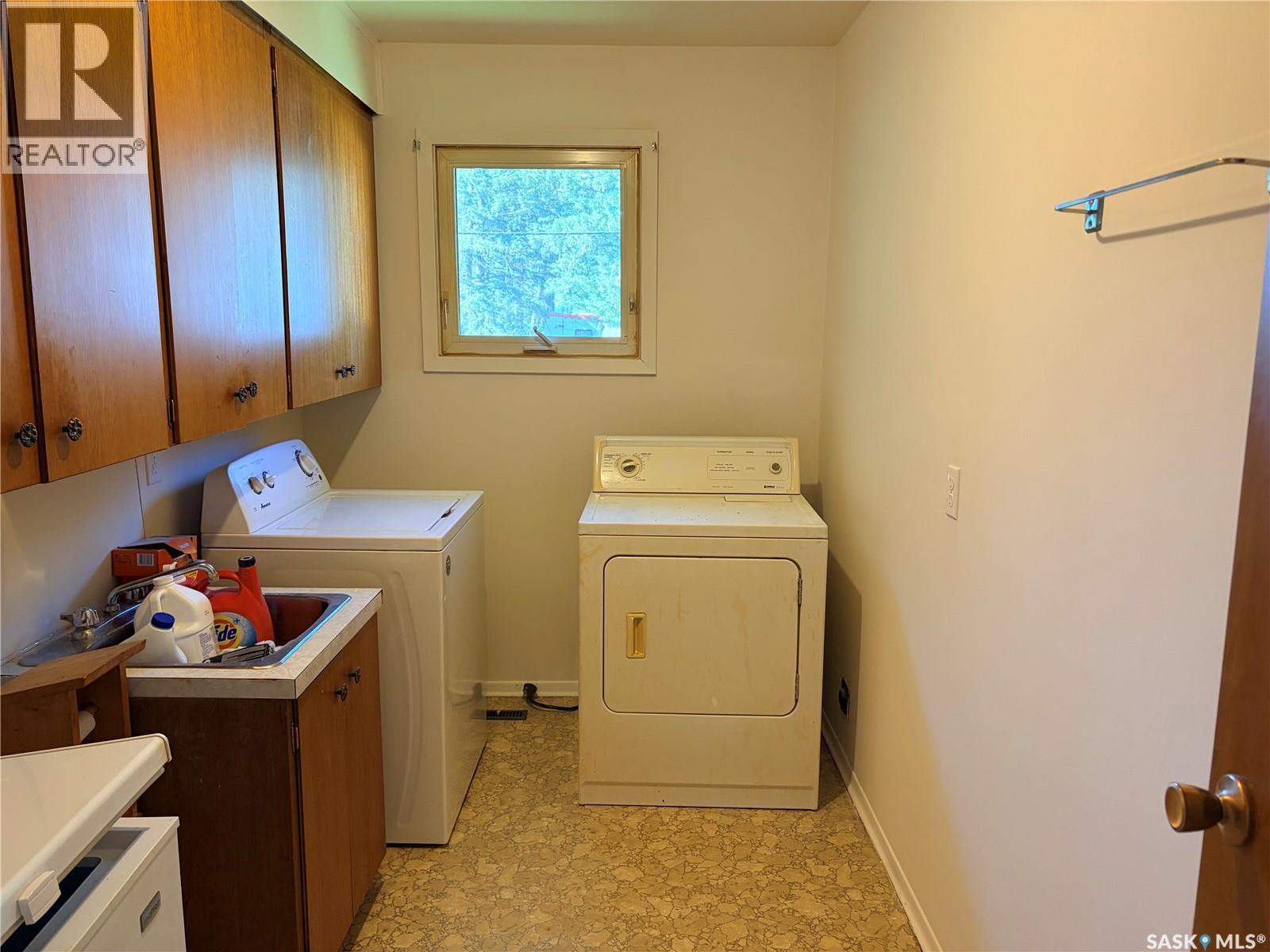 605 Hall Street Property Photo 21
