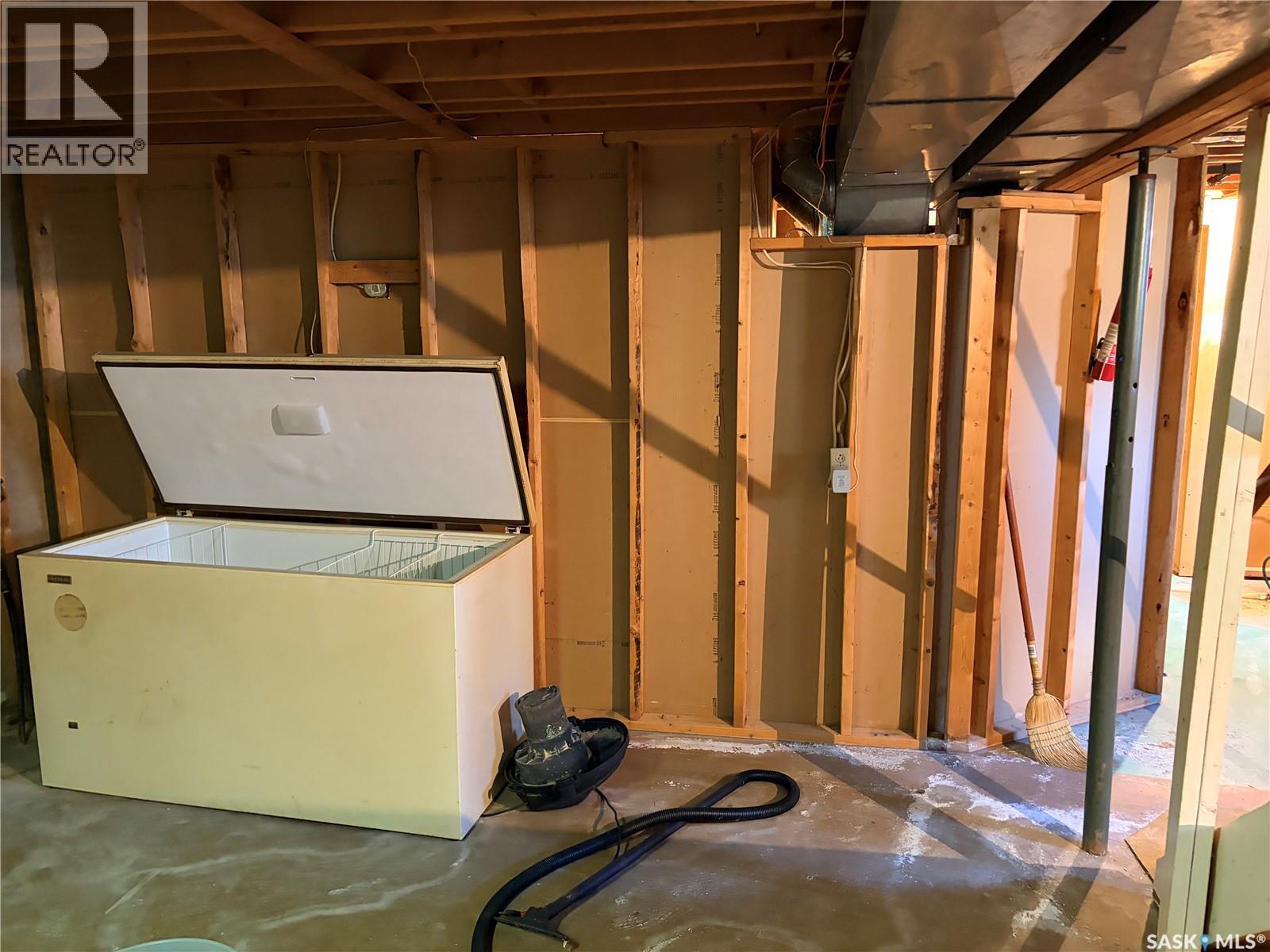605 Hall Street Property Photo 25