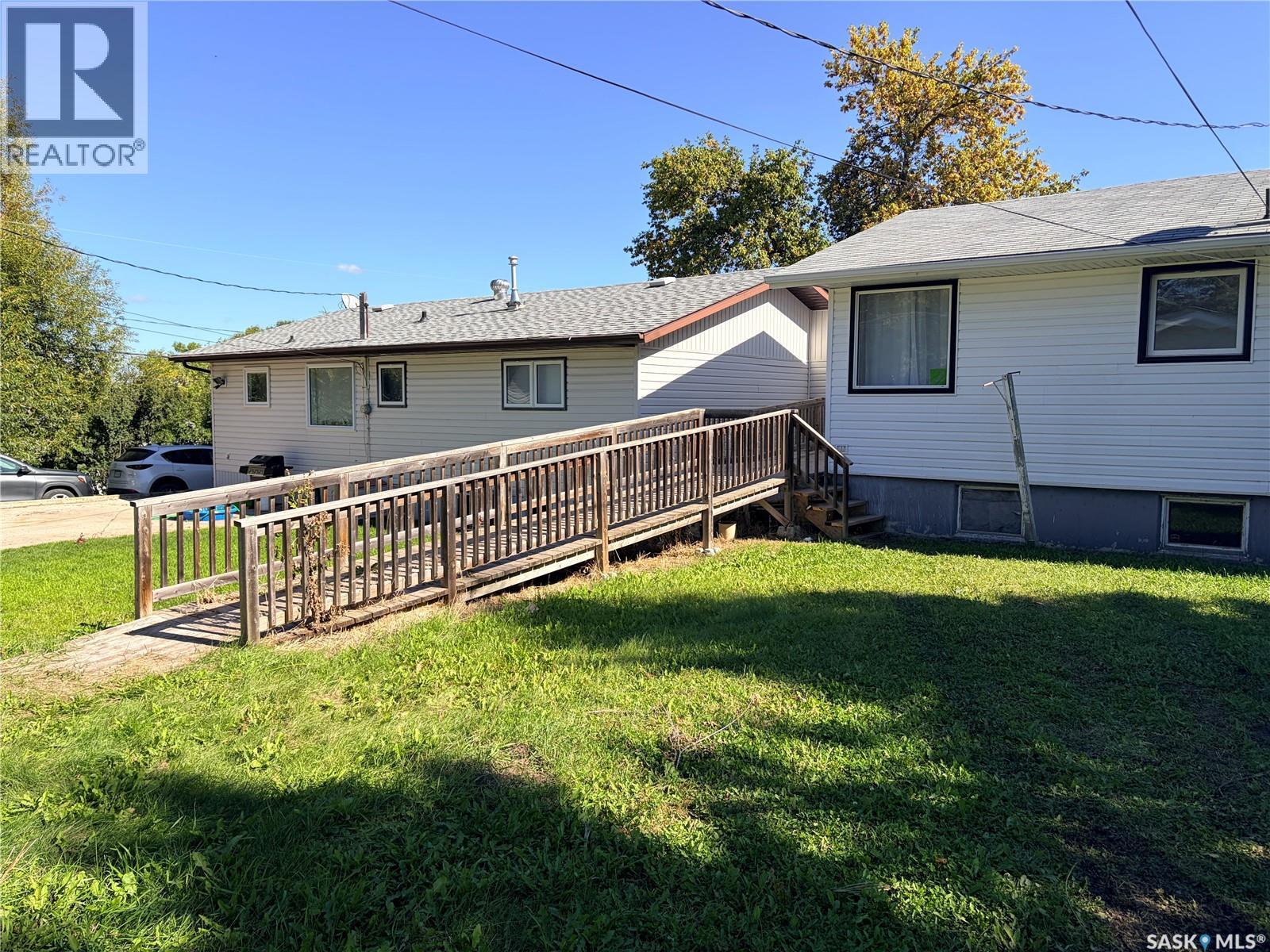 605 Hall Street Property Photo 31