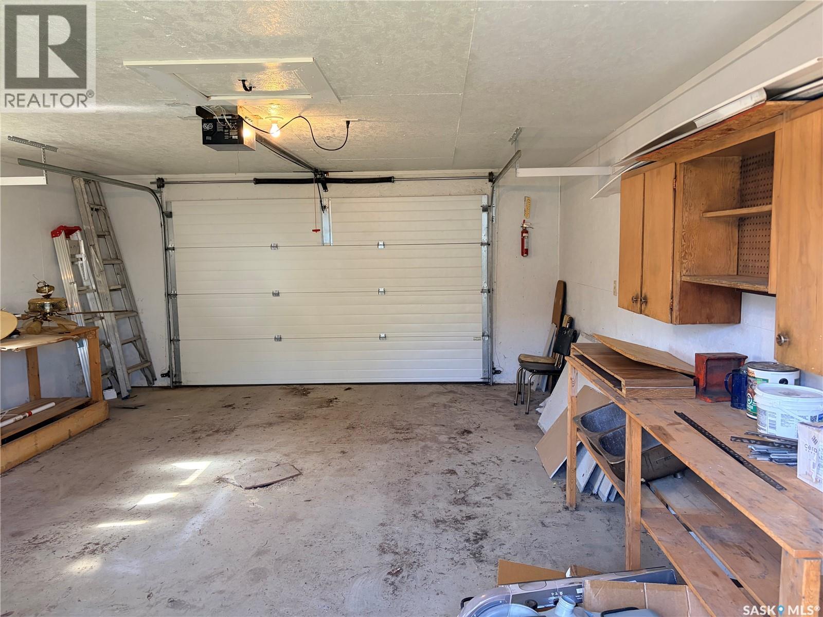 605 Hall Street Property Photo 33