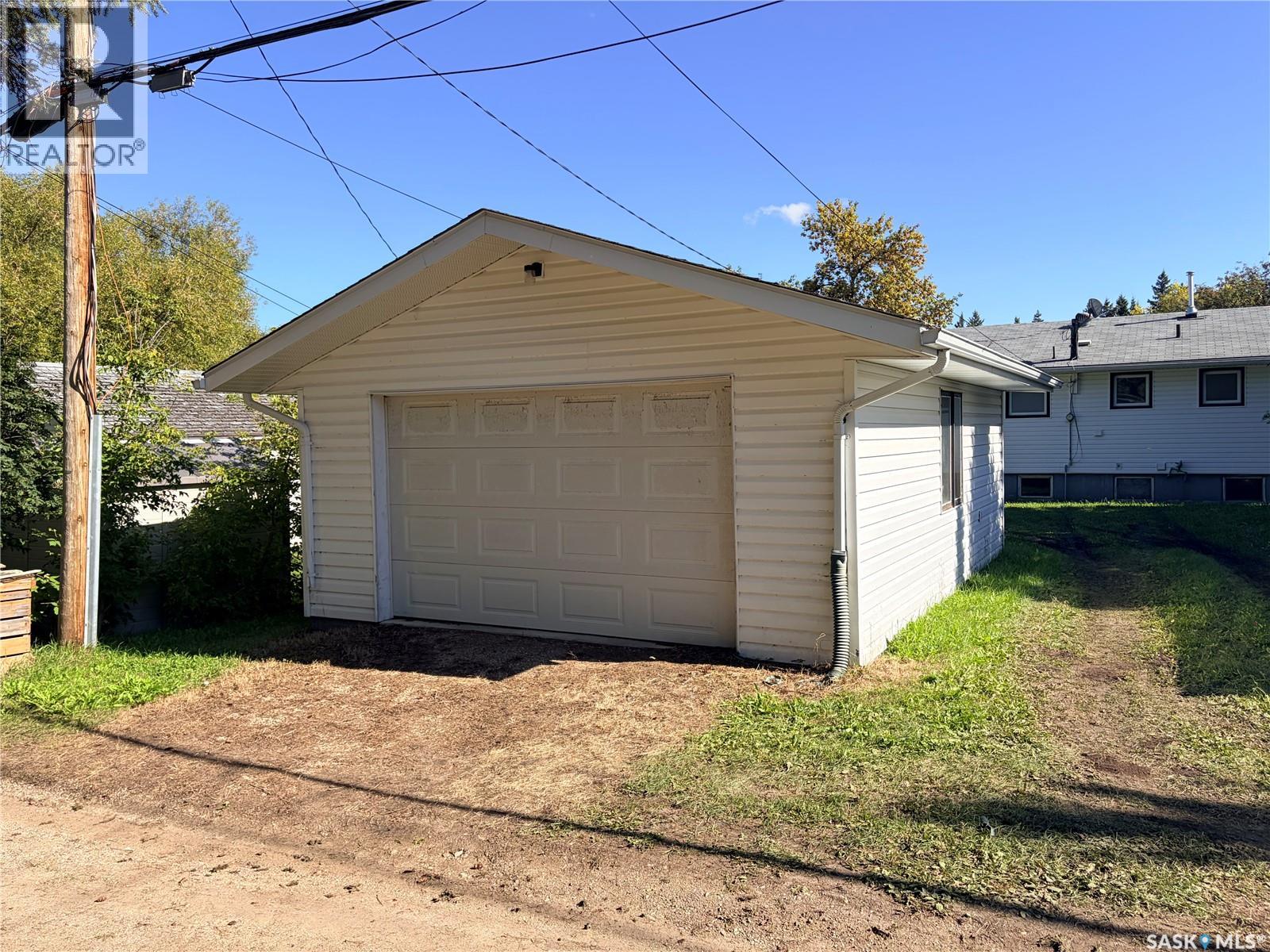 605 Hall Street Property Photo 35