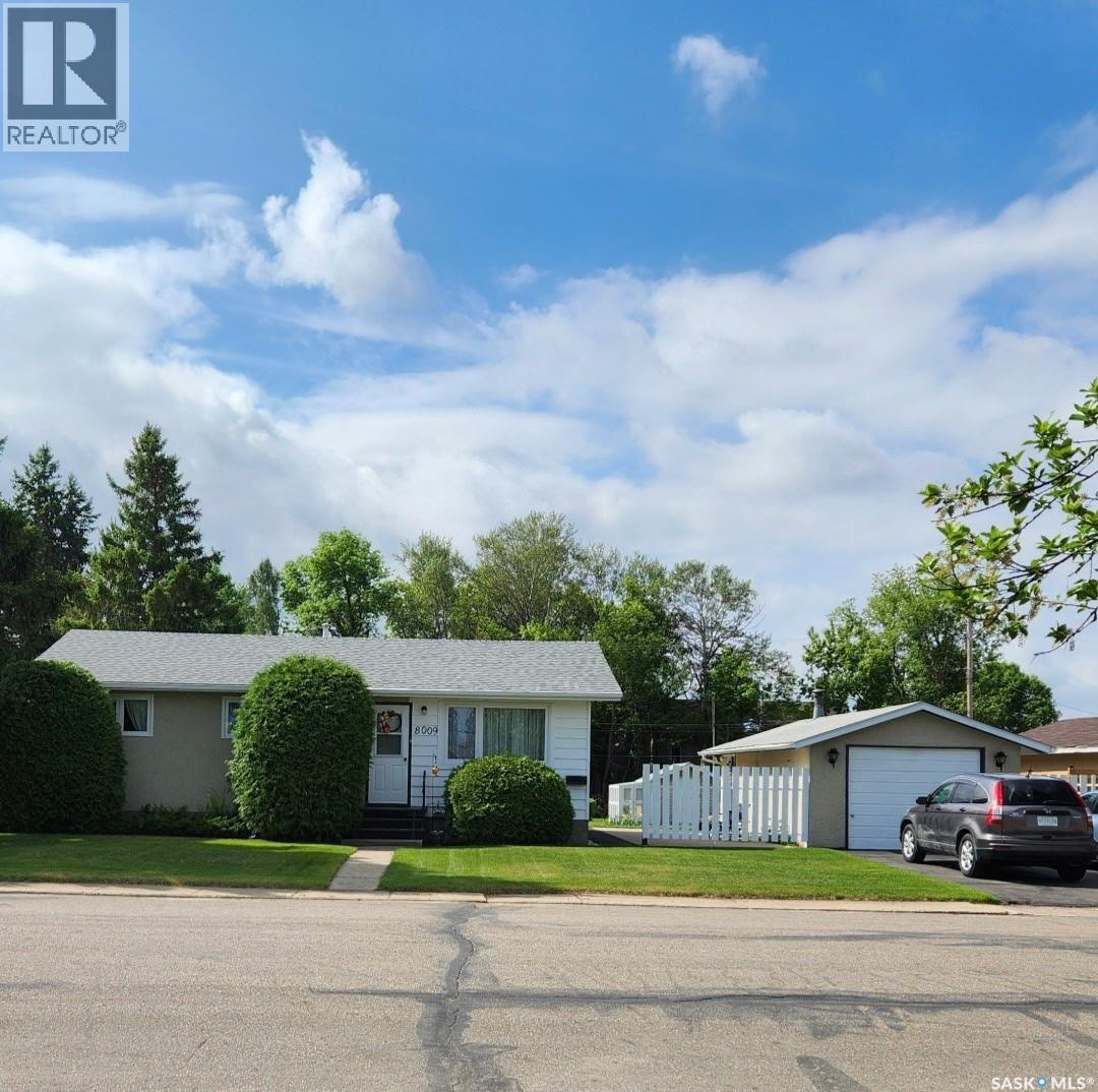 8009 6th Street Property Photo 1