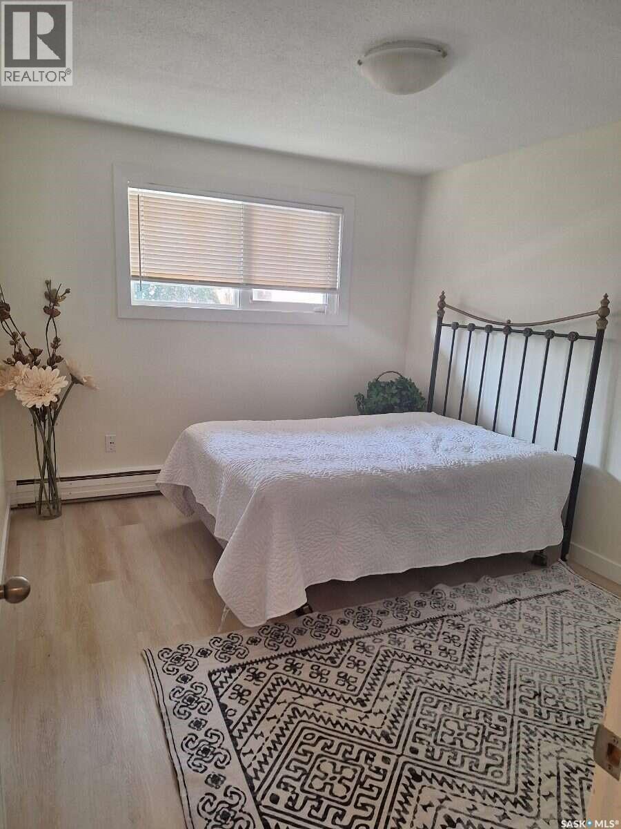 15 50 Spence Street Property Photo 1