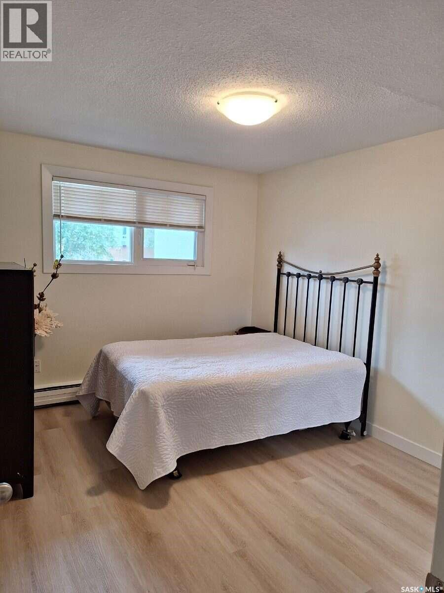 15 50 Spence Street Property Photo 1