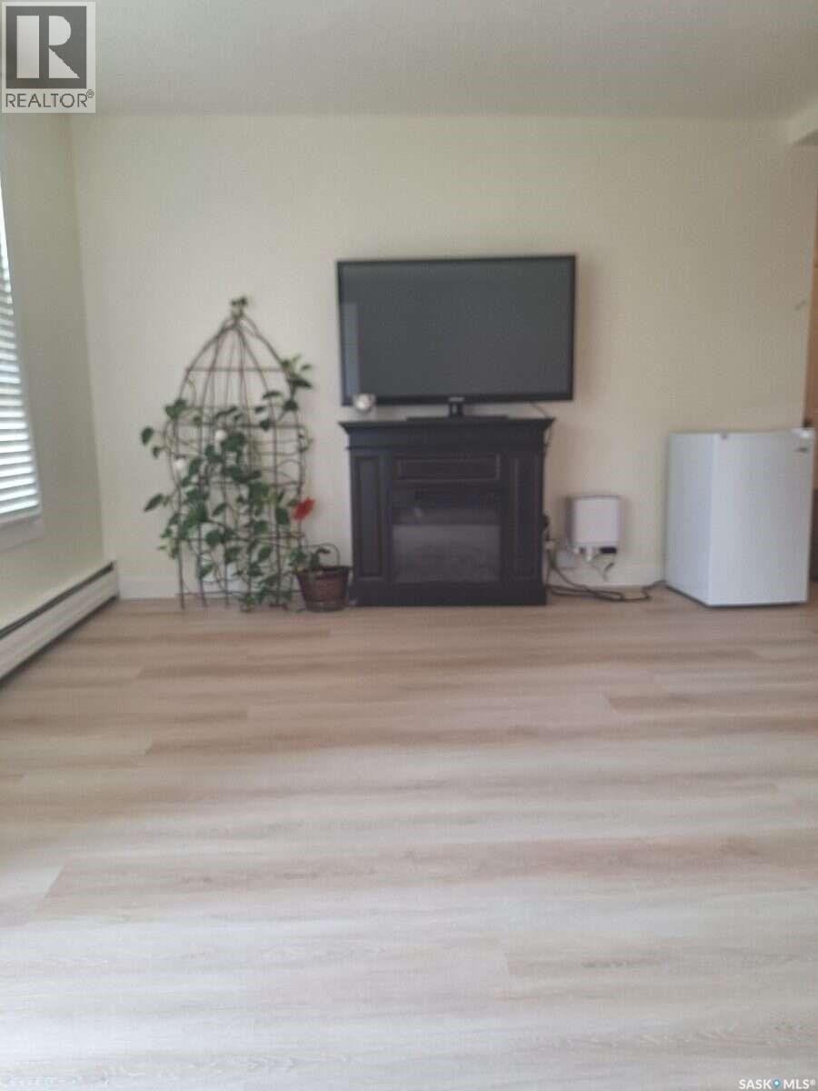 15 50 Spence Street Property Photo 4