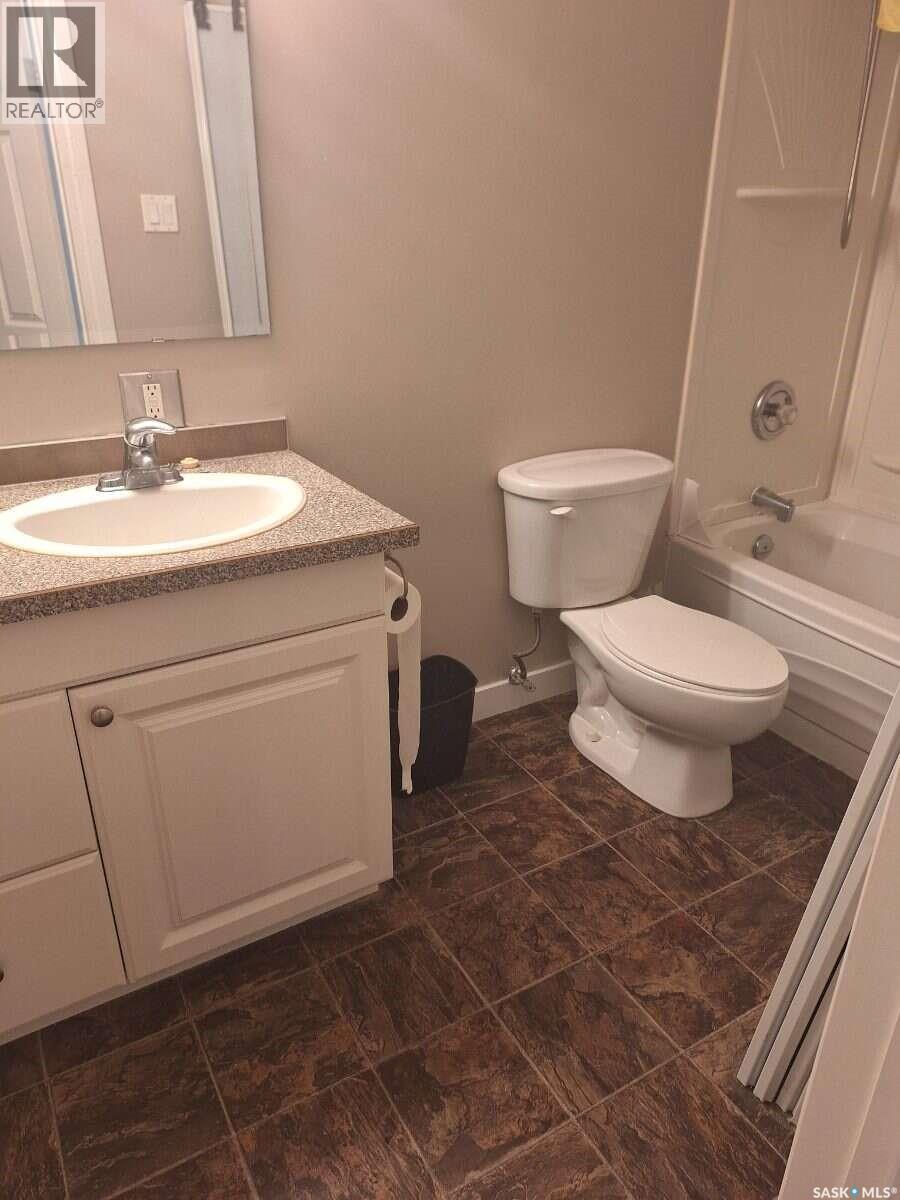 15 50 Spence Street Property Photo 7