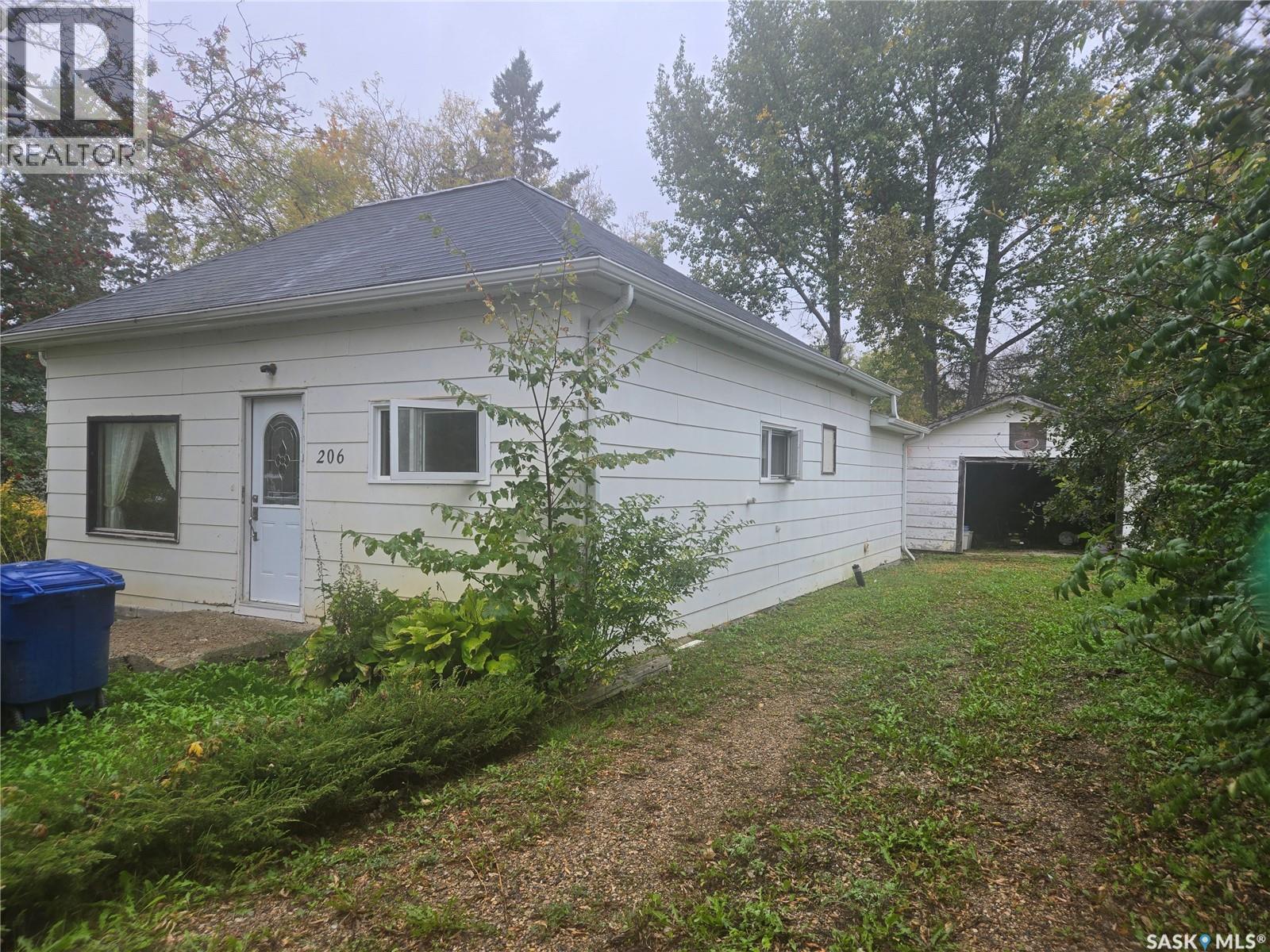206 Osler Street Property Photo 1