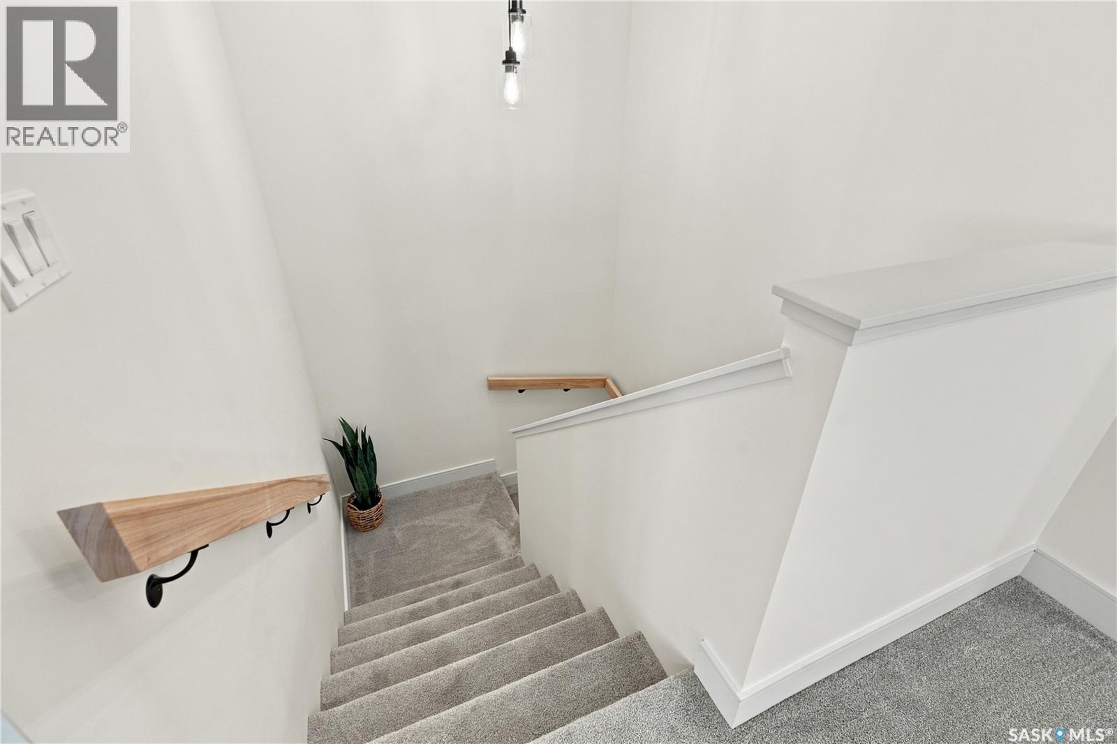 213 Veterans Drive Property Photo 33