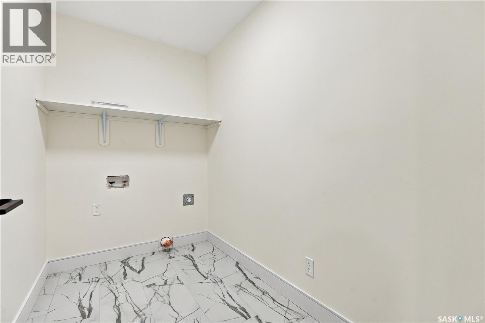 213 Veterans Drive Property Photo 39
