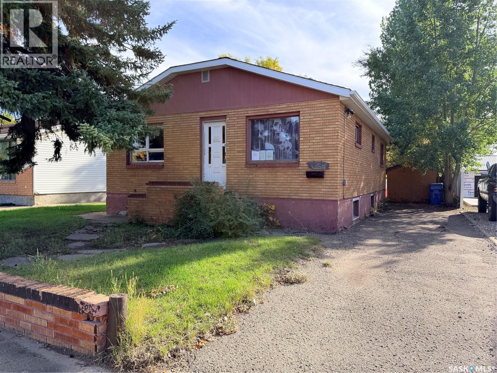 438 3rd Street Property Photo 1