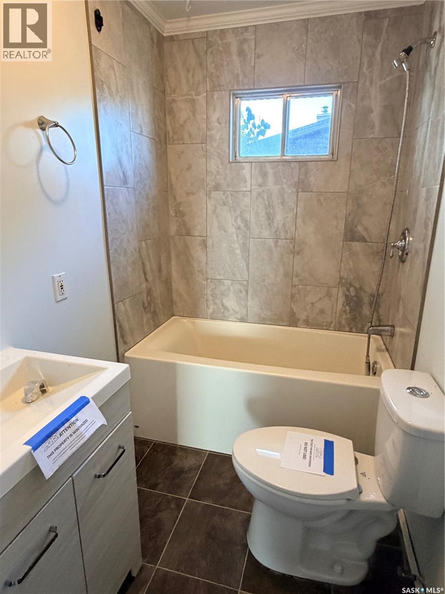 438 3rd Street Property Photo 10